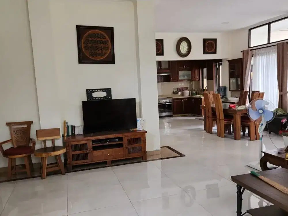 Dijual Rumah Mewah Siap Huni Berlokasi Di Sentul City