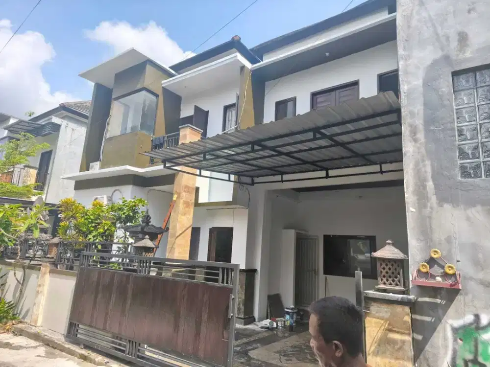 Rumah di Daun Peken Tabanan Kota