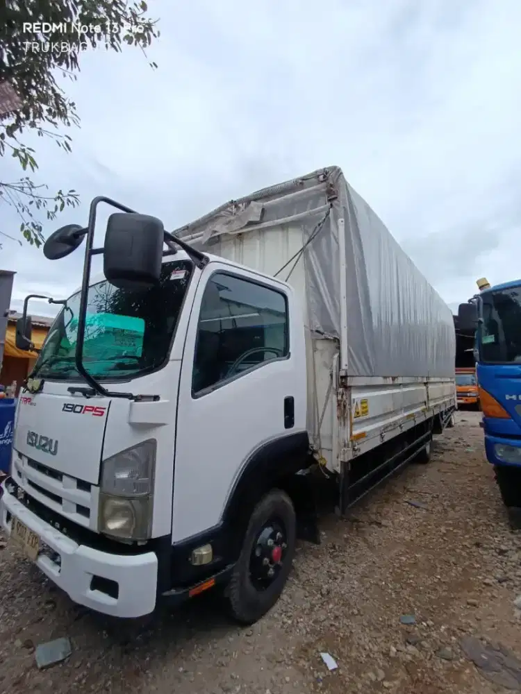 Isuzu FRR 190ps dobel 6 roda wingbok panjang 7m tahun 2012