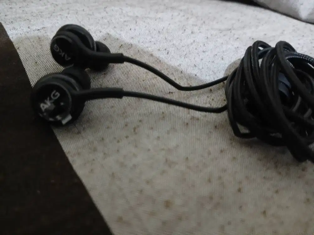 Earphone Copotan Samsung S20 Ultra AKG JackTipeC Baru
