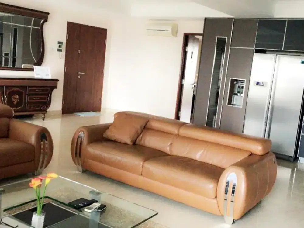 Apartemen Permata Hijau Residence 4 BR Full Furnished View Pool
