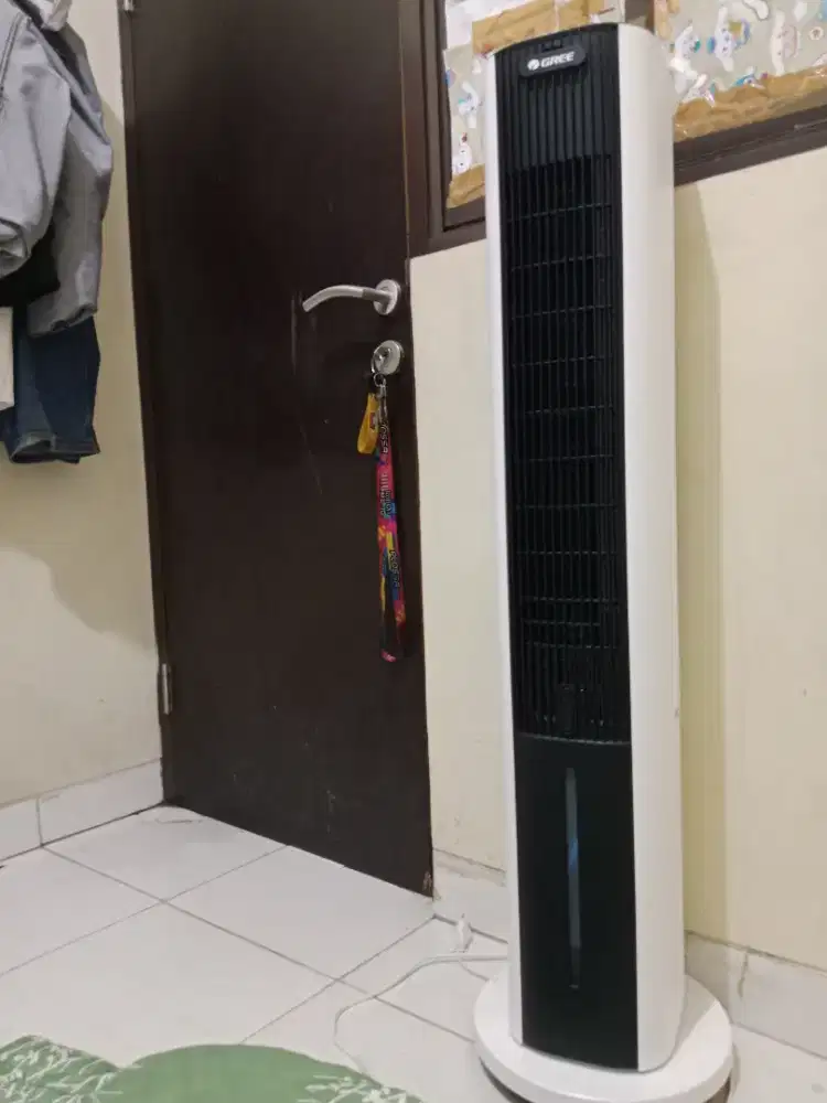 GREE - Tower Air Cooler - Anion Generator - Aromaterapi - Kapasitas 6L