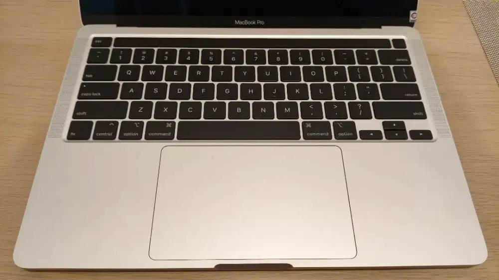 Macbook Pro 2020 13, Quad Core i7, 16/512