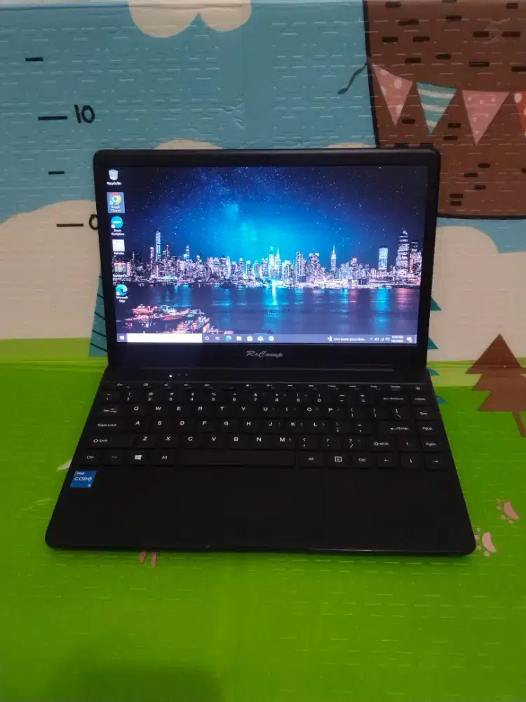 Axioo Ro comp libera
Intel Core i5 Gen 1155G7
Ram 8 GB
SSD 512 GB