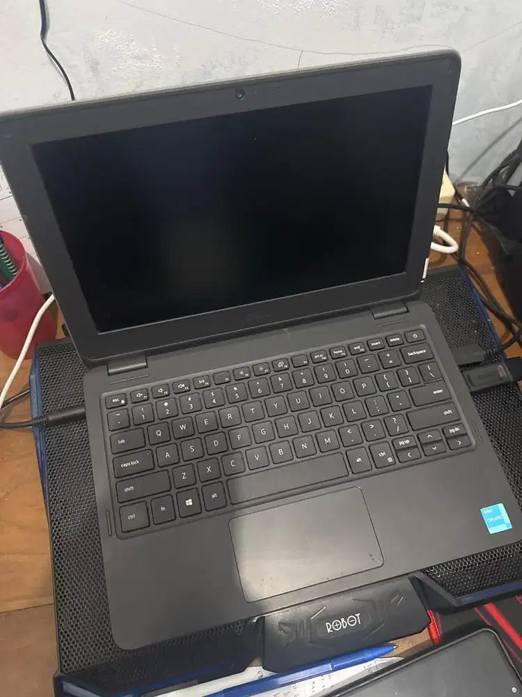 Dell Latitude 3120 4/64gb Win 11Pro Chrome OS