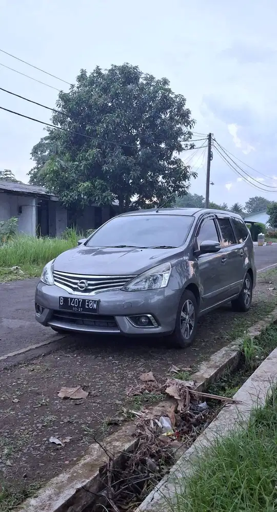 GRANDLIVINA XV 2018 MANUAL ( ISTIMEWA )