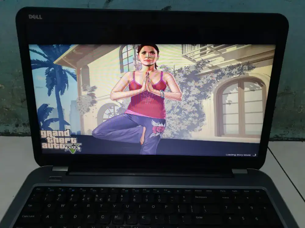 Del Inspiron i7 Dual Vga Radeon Hdd1Tb Ram8gb Batre Ok Layar 17inch