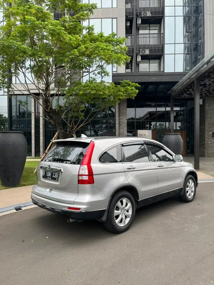LOW KM ! Honda CRV 2012 Mulus terawat