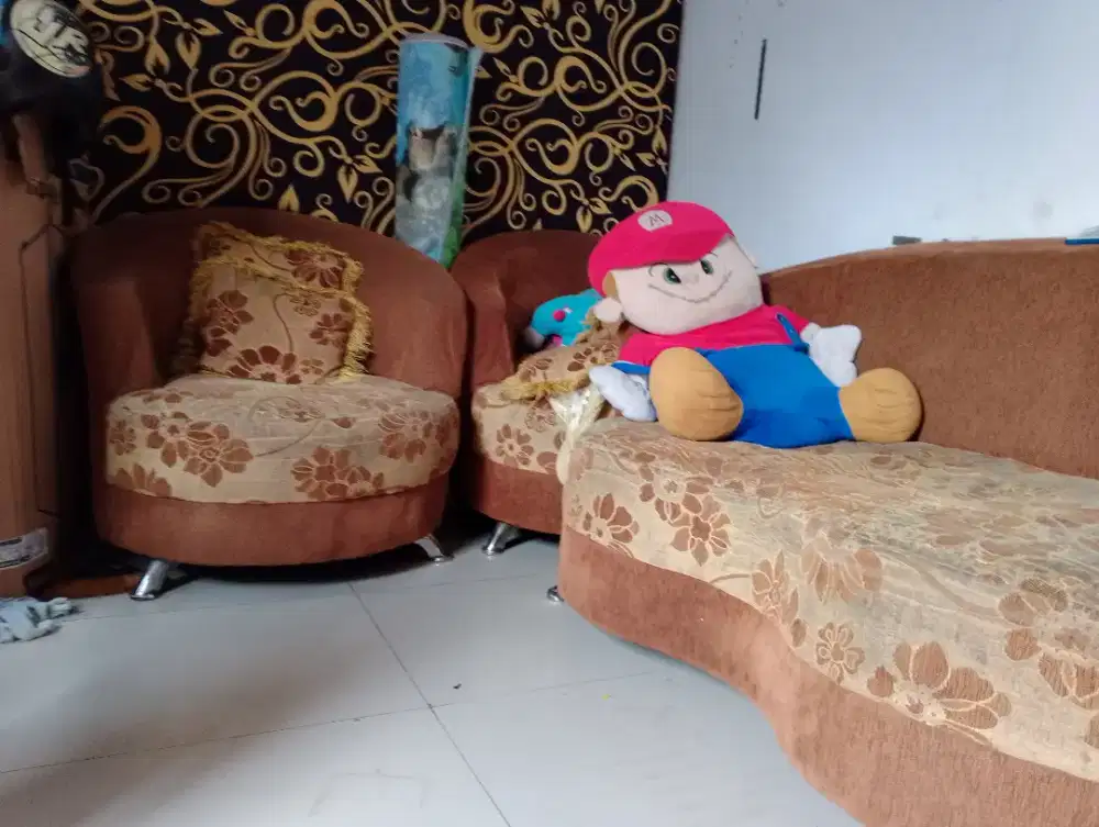 Bangku sofa bekas