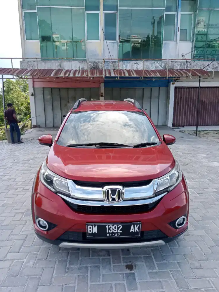 BR-V E METIC 2016