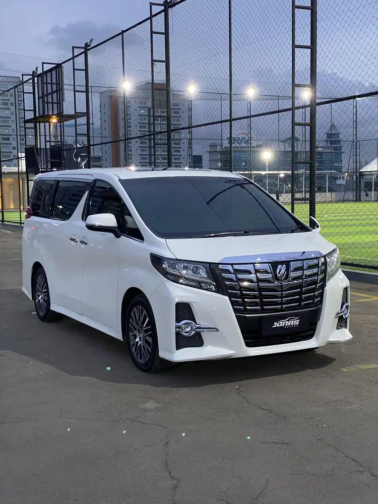 TOYOTA ALPHARD SC 2015 PUTIH MURAH ANTIK