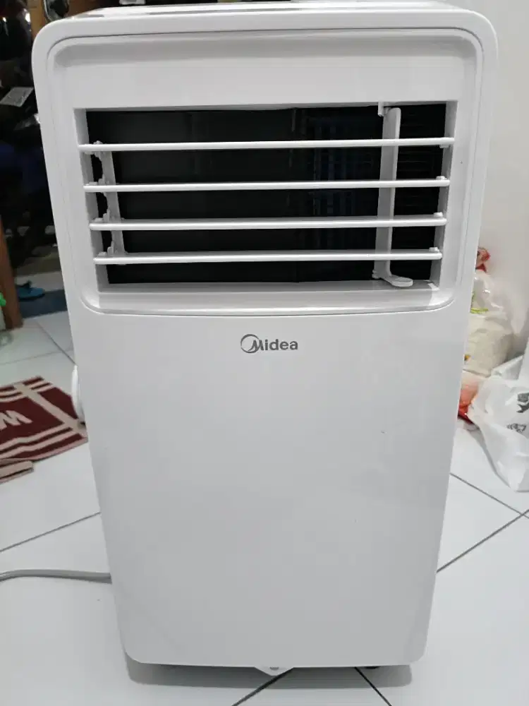 MIDEA AC PORTABLE 0.5 PK MPHA-05 CRN7 (KONDISI BARANG BARU)