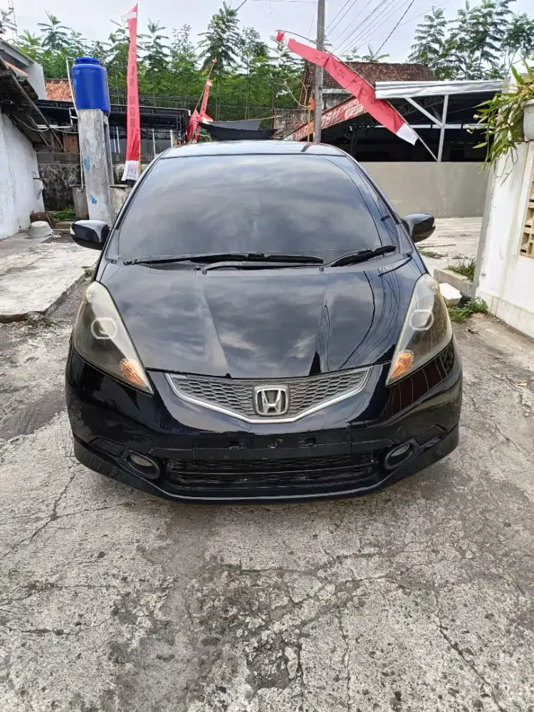 Jazz RS AT Kridit Dp3jt Syariah Tanpa Surve Garansi BSTT