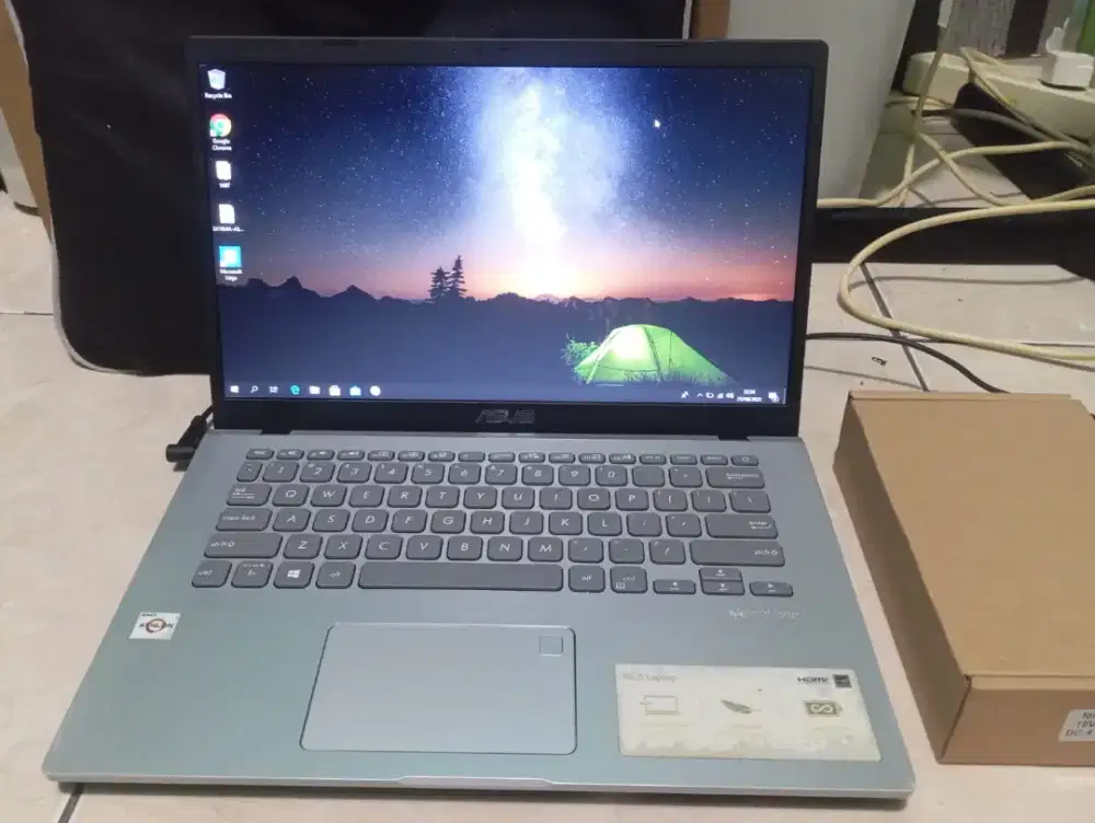 Laptop Asus X409DA SERIES -AMD Athlon Silver -SSD 256GB-4GB -MULUS