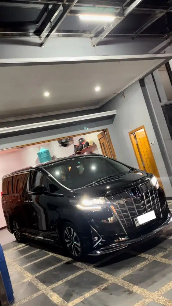 Toyota Alphard 2022 Bensin