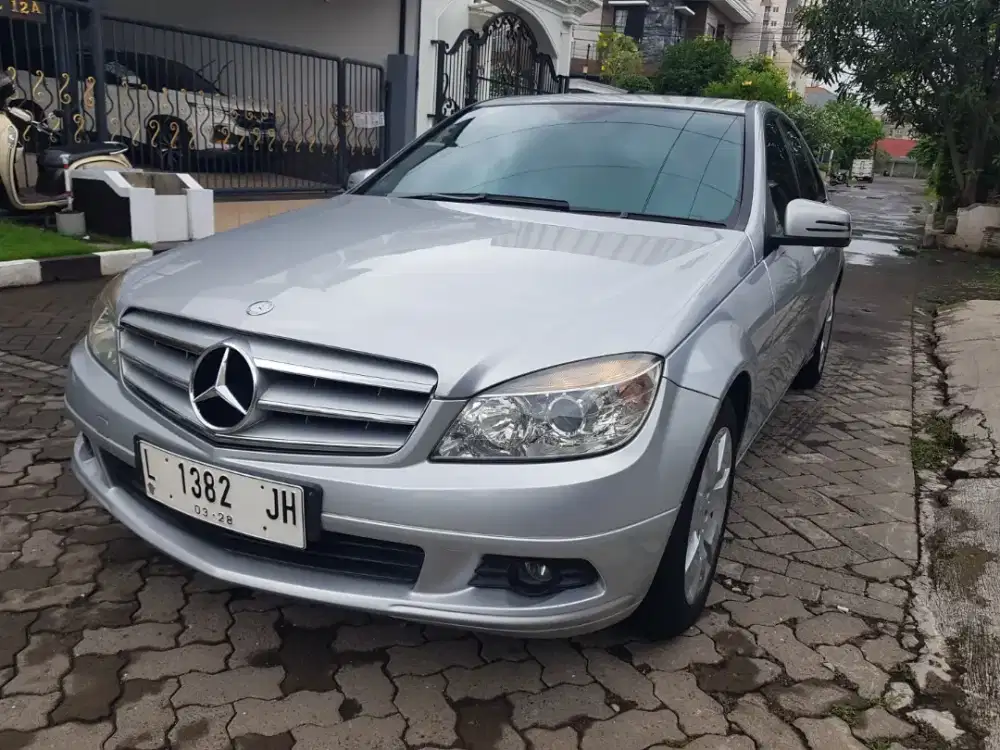 Mercy C200 2010 low km 74 rb