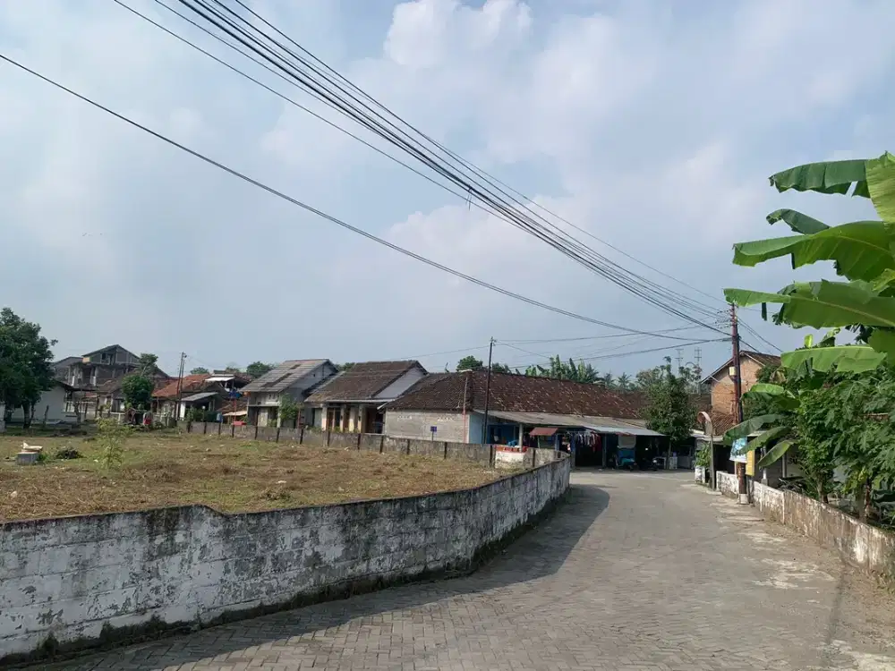 Dekat JCM, Tanah Dijual Lokasi Premium