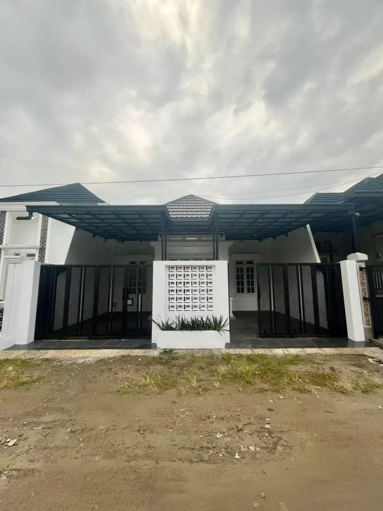 Disewakan Rumah di Lokasi Strategis
