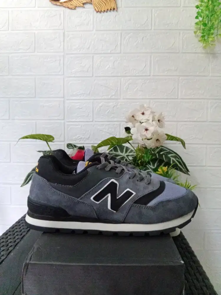 SEPATU NB X STONE ISLAAND 2 PASANG