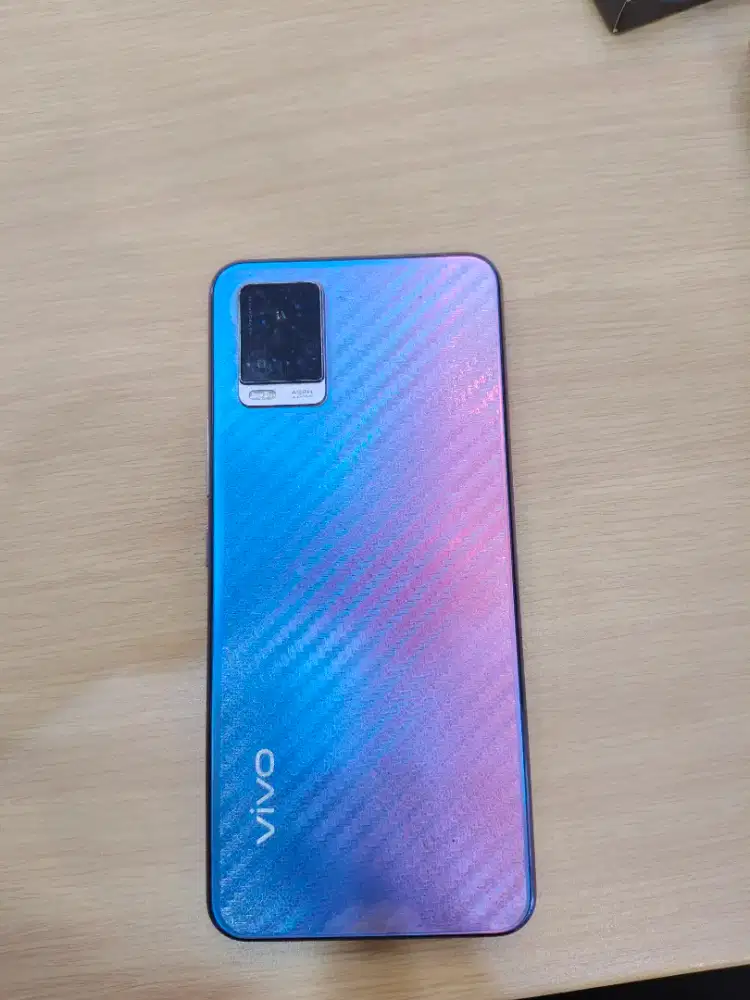 Vivo v20 8+4/128