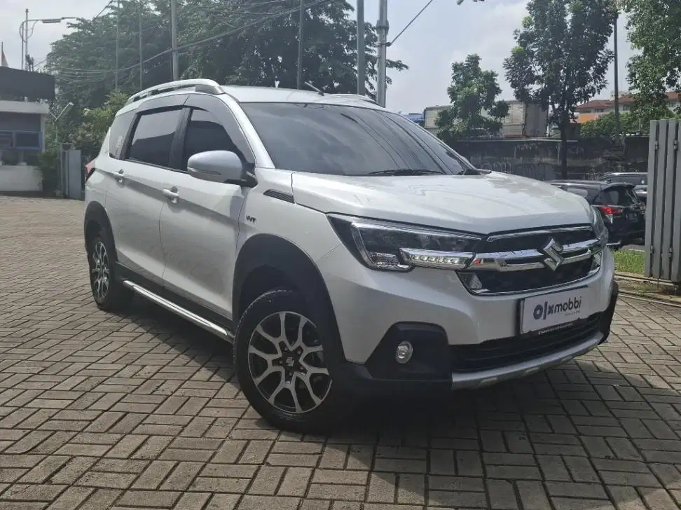 DP MURAH Suzuki XL7 1.5 Beta Hybrid-MT 2024 Putih CFKYB