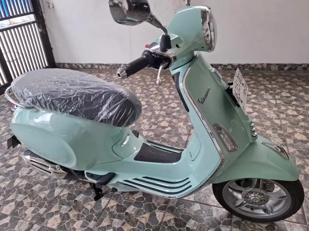 Km 5rb pajak 10/2026 ABS, vespa piaggio primavera IGET 2024 BE Lampung