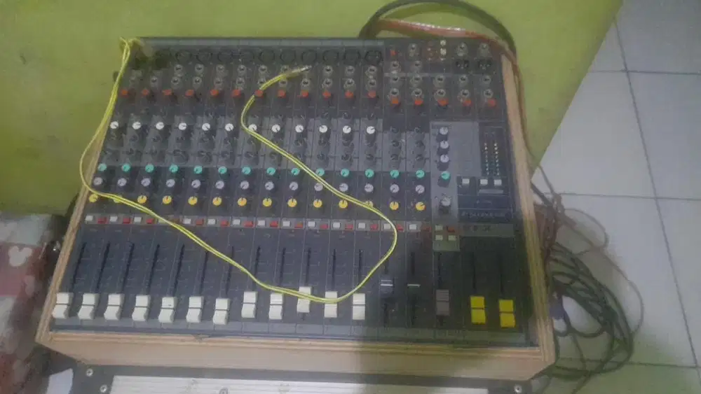 Mikserr spiker sound syistem