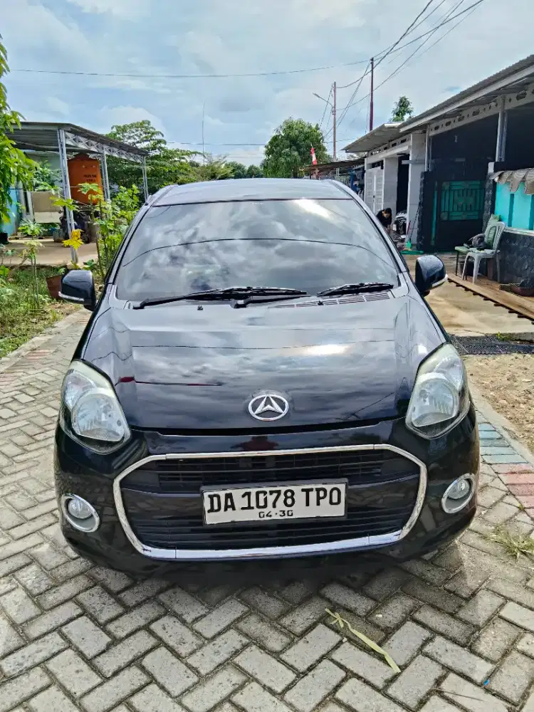 Di jual mobil Ayla x metik tahun 2017 surat hidup lengkap mobil siap