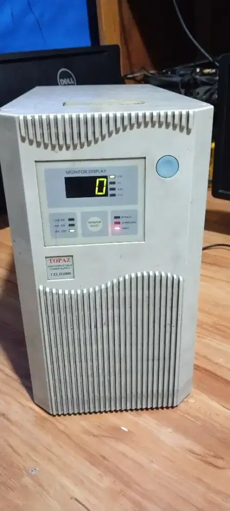 Ups topaz 1000 va
