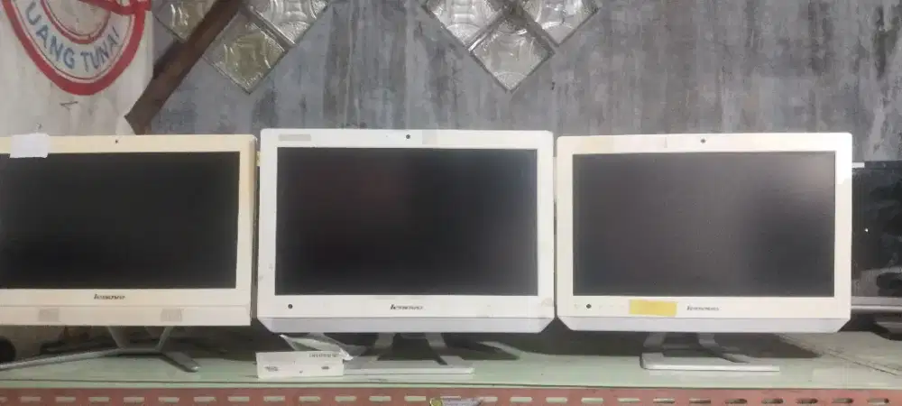 Jua borong 9 unit pc aio eks kantor