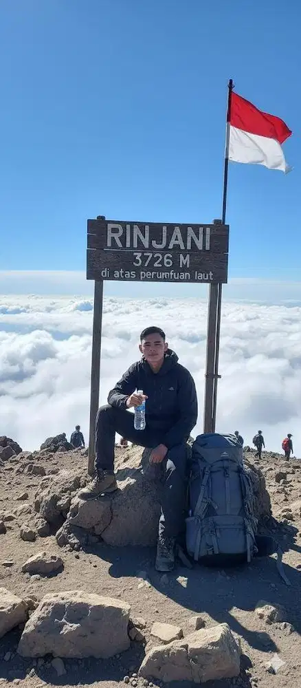 nyari loker apa ajh yng penting halal