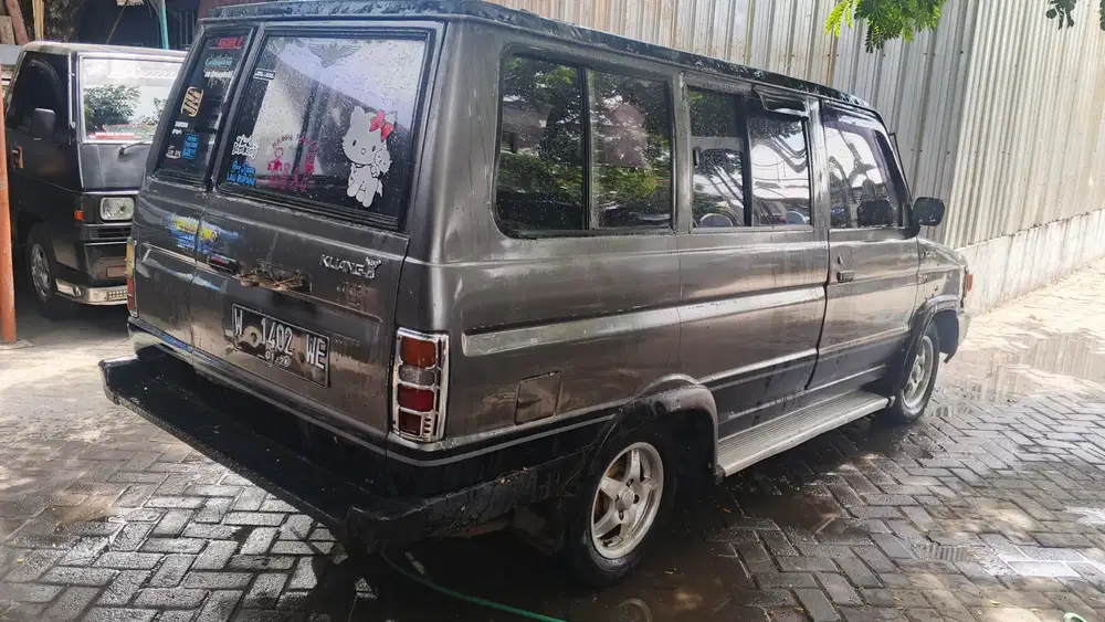 Toyota Kijang 1986 Bensin