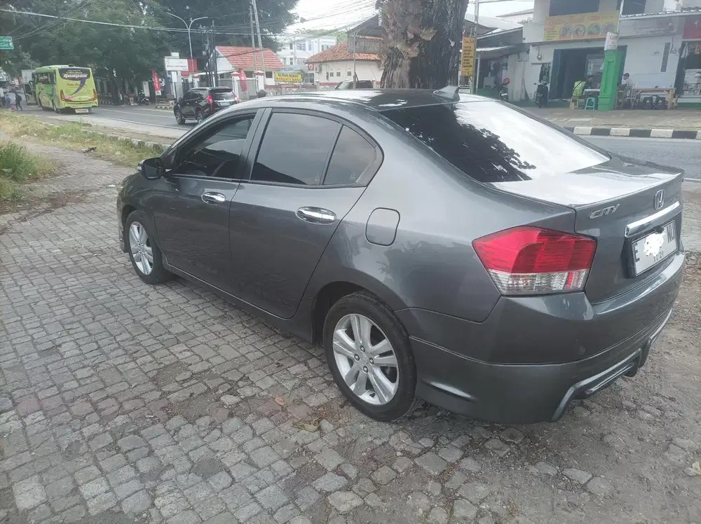 Honda City 2010 Bensin