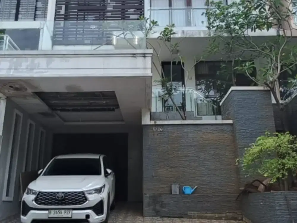 Disewakan Rumah The Bukit di Ancol Siap Huni Uku 9x18 lokasi Eksklusif 3 Lantai Kosongan Rapi Siap Huni