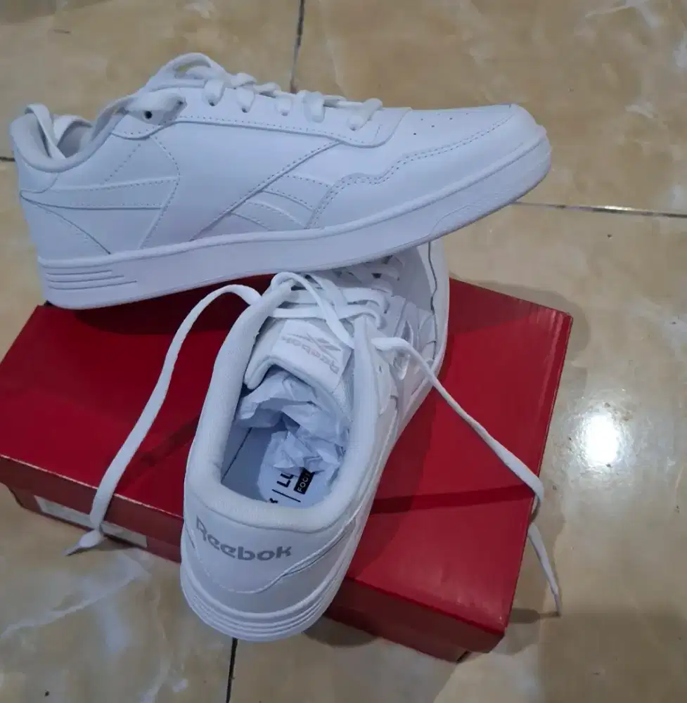 Sepatu reebok original