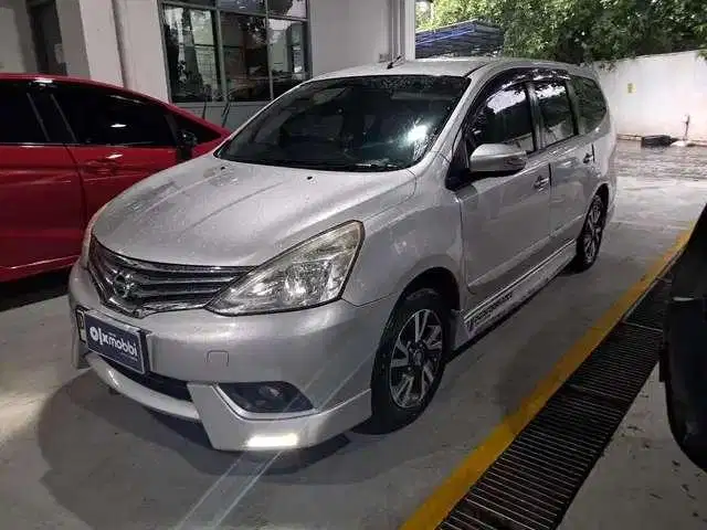 Nissan Grand livina 1.5 XV Bensin-AT 2018