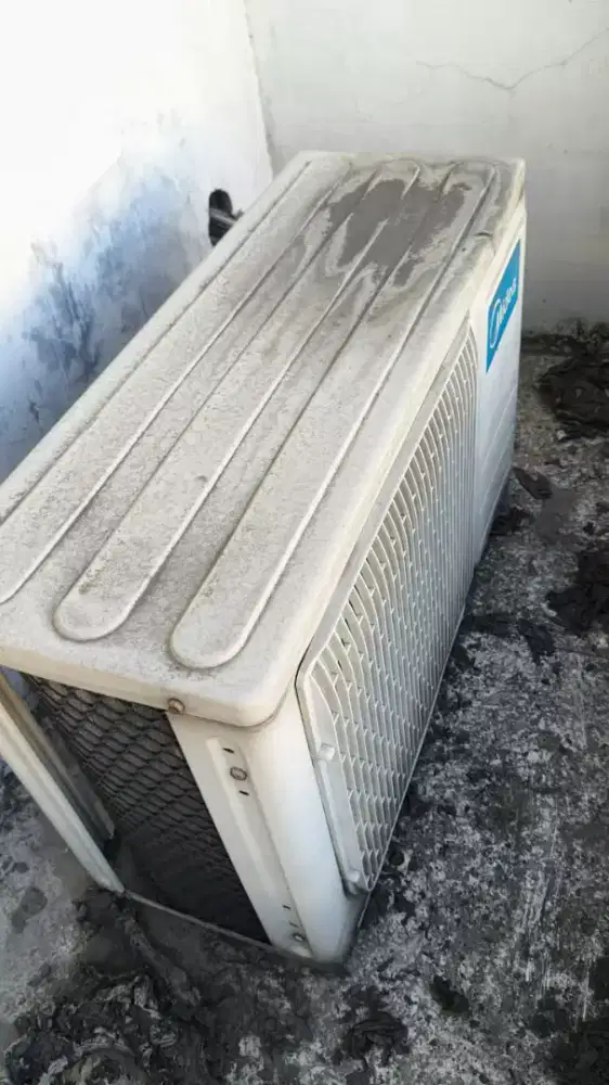 Menerima jual beli ac bekas borong atau satuan