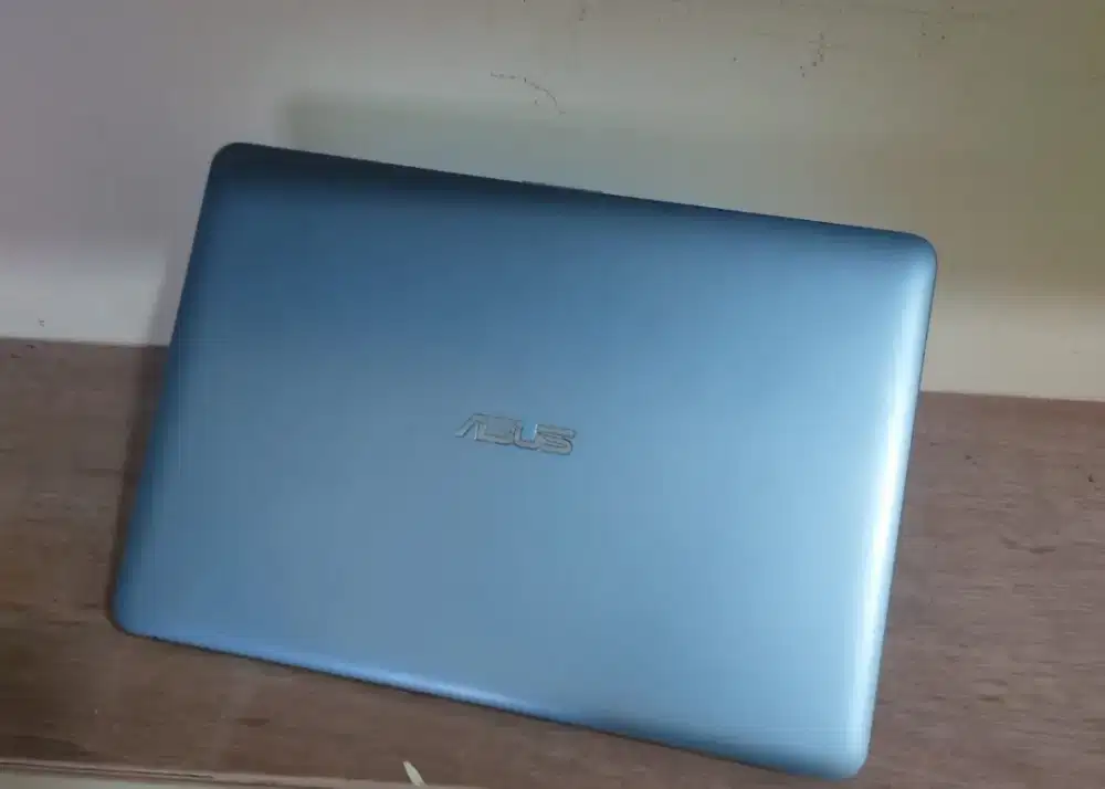 Laptop Asus X441UA
