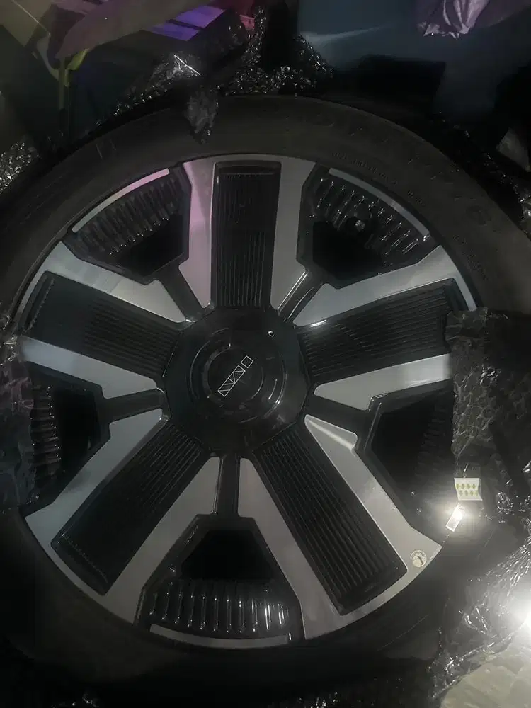 Velg Ban Chery IWD R19 5x108