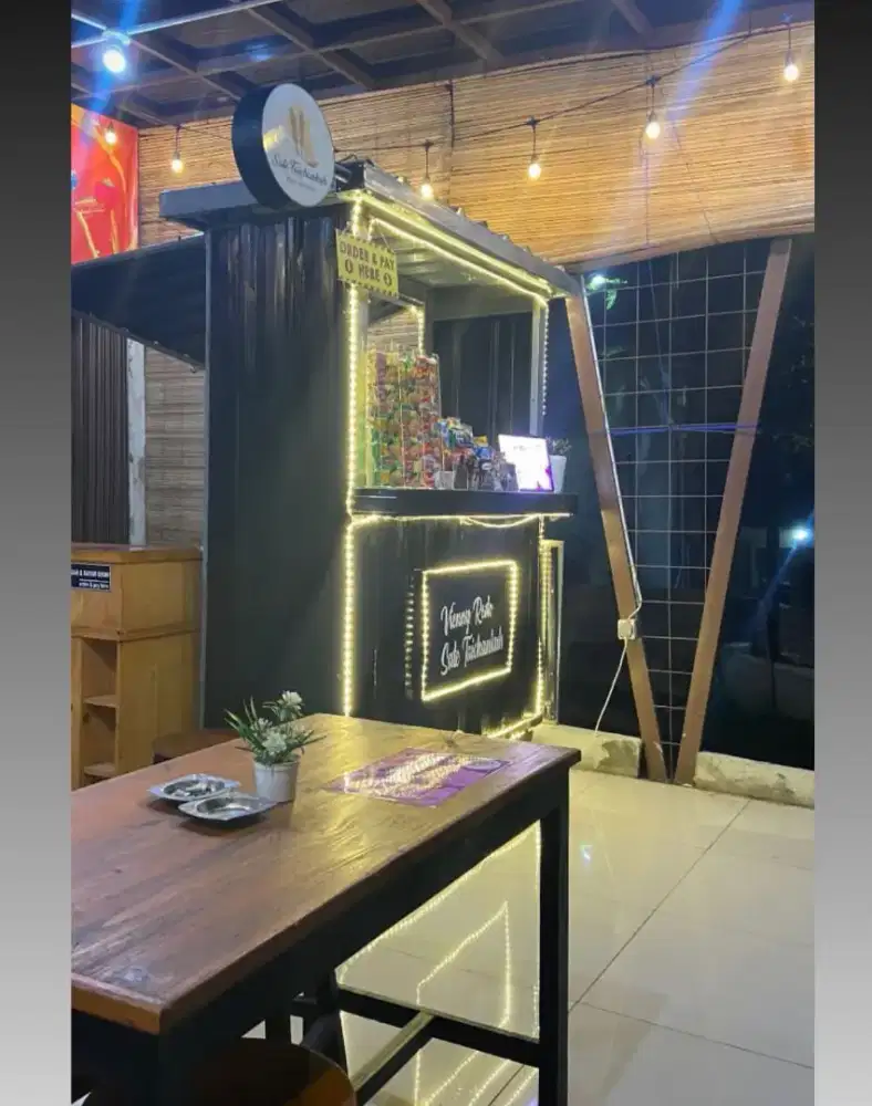 DIJUAL SET MEJA + BANGKU ESTETIK UNTUK CAFE