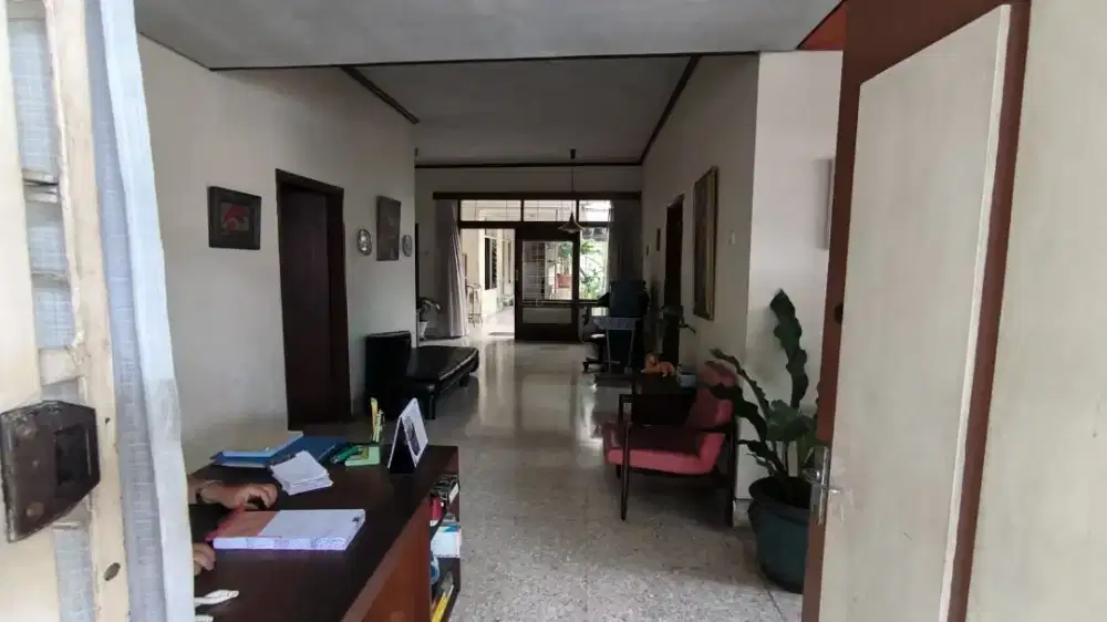 Rumah Asri 1 Lantai di Mainroad Pajajaran 2 Arah