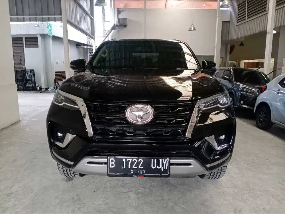 Toyota Fortuner 2.4 G AT 2021 Hitam PPREMIUM B1722UJY