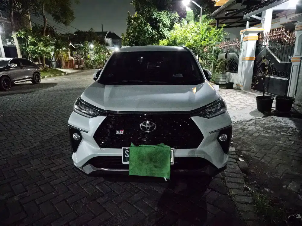 Toyota All New Veloz 1.5 M/T 2025