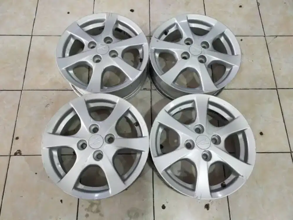 Velg Daihatsu Ayla ring 14