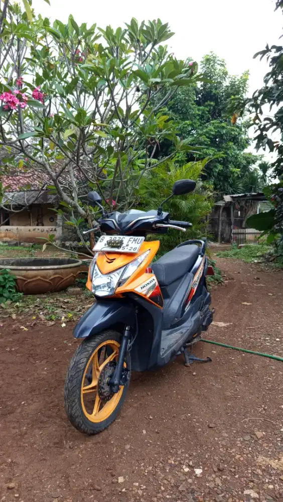 Dijual Honda BeAT Fi 2013