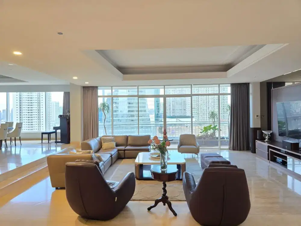 Dijual Cepat Apartemen Sailendra Mega Kuningan – 3BR + Study, Renov, 333m², Furnished
