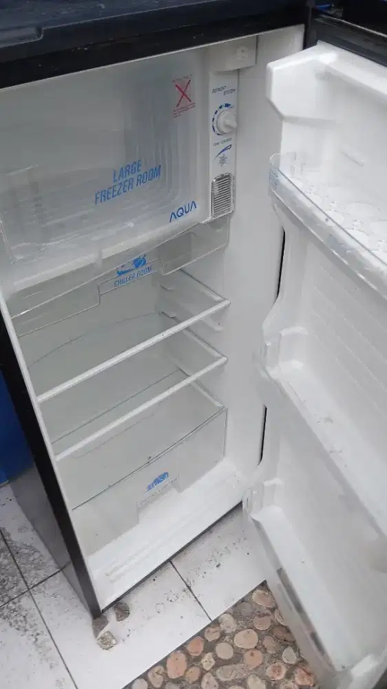 Kulkas aqua masih bagus
