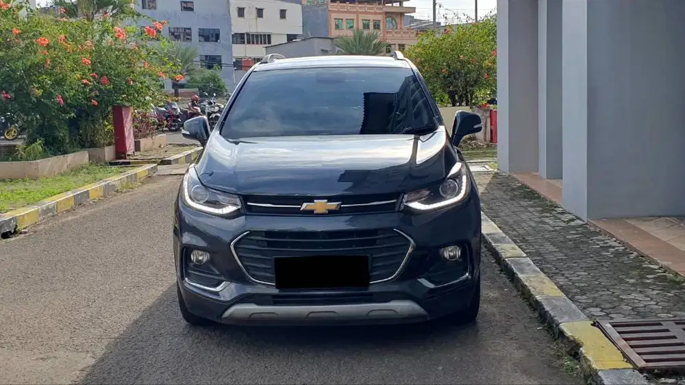 Chevrolet Trax 1.4 Turbo LTZ Facelift Sunroof AT Abu 2017