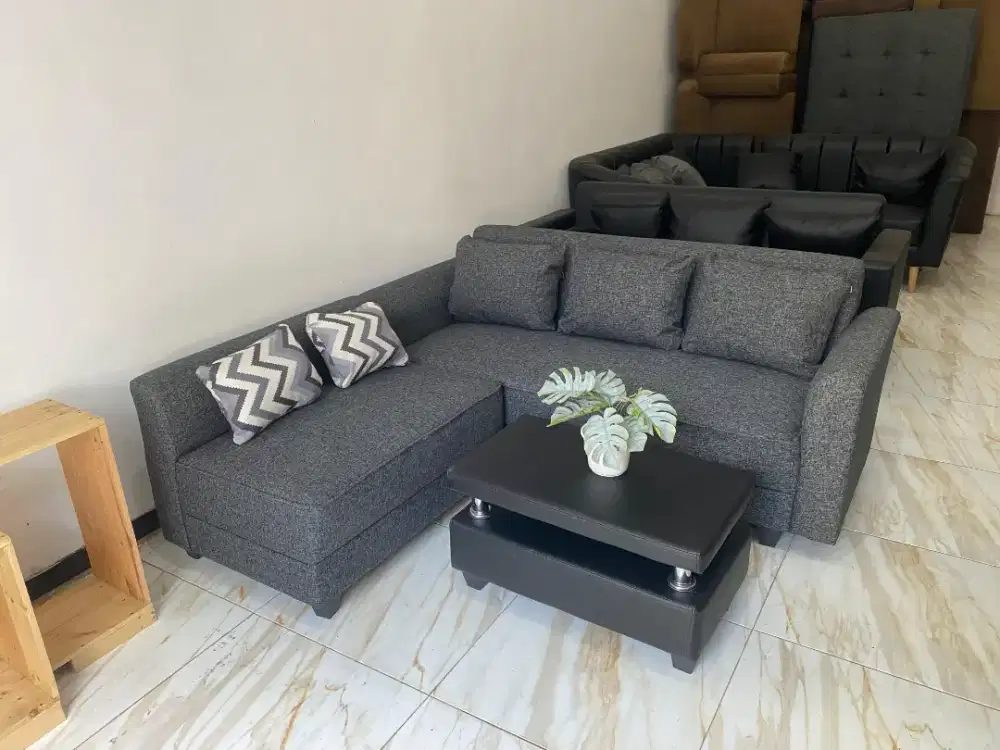 Sofa pojok minimalis