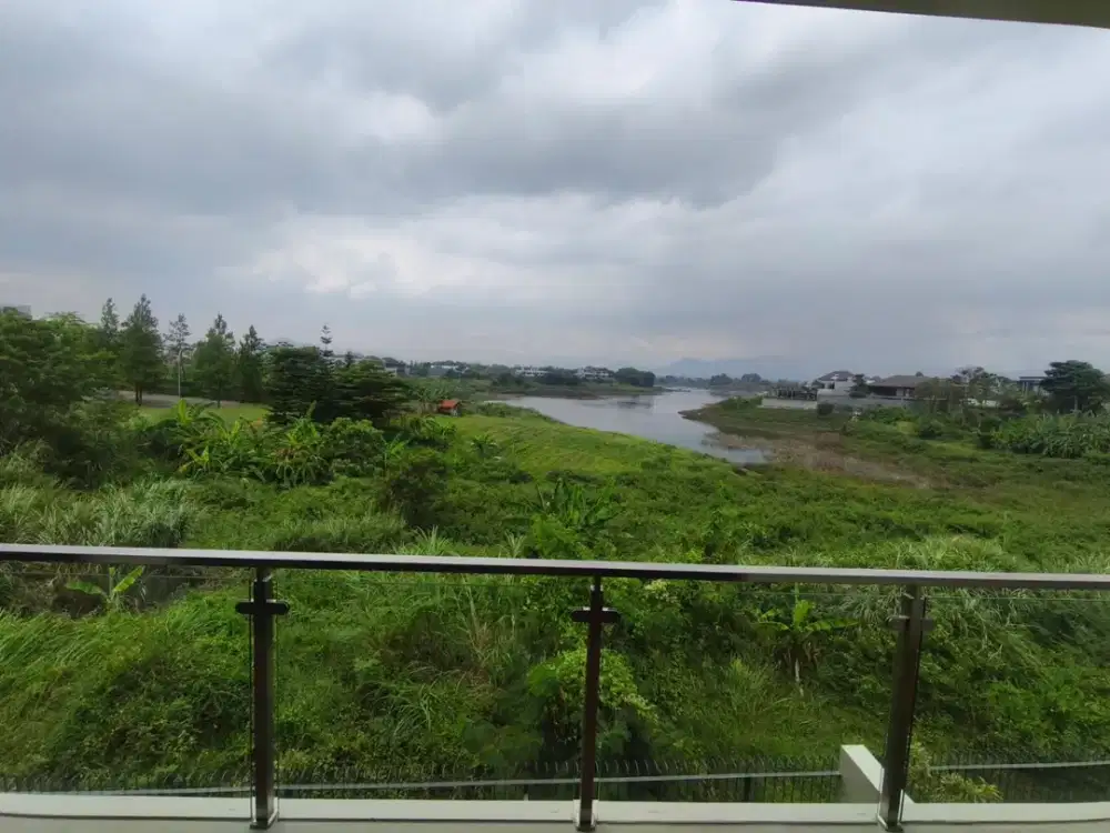 Rumah KBP View Danau BTD Guruminda Kota Baru Parahyangan